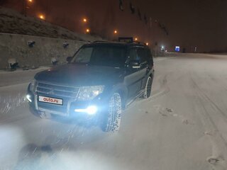 2015 Mitsubishi Pajero IV Рестайлинг 2, чёрный, 3300000 рублей, вид 1
