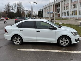 2019 Volkswagen Polo V Рестайлинг, белый, 600000 рублей, вид 5