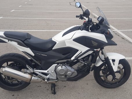 2013 Honda NC 700X, белый, 500000 рублей, вид 4
