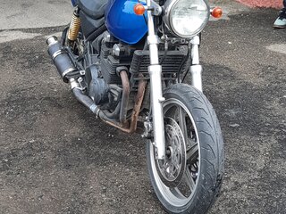 Kawasaki ZR 400 Zephyr