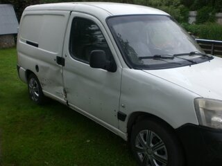 2011 Peugeot Partner, белый, 345000 рублей, вид 4