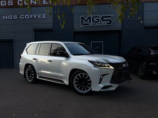 2015 Lexus LX 570 III Рестайлинг 2, белый, 7500000 рублей, вид 5