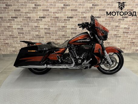 2016 Harley-Davidson CVO Street Glide, чёрный, 1900000 рублей, вид 1