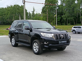 2019 Toyota Land Cruiser Prado 150 Series Рестайлинг 2, чёрный, 4490000 рублей, вид 3