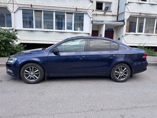 2011 Volkswagen Passat B7, синий, 665000 рублей, вид 4