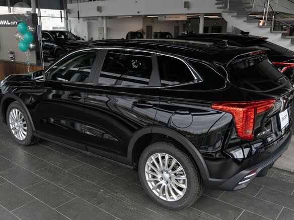 2026 Haval Jolion I Рестайлинг 2, чёрный - вид 3