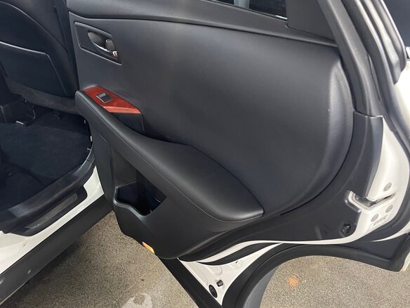 2010 Lexus RX 350 III, белый - вид 16