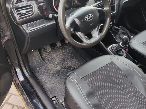 2013 Kia Rio III, жёлтый, 490000 рублей - вид 7
