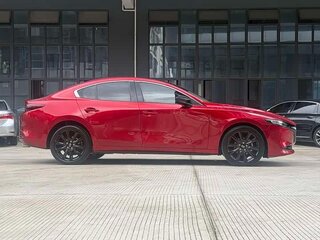 2023 Mazda 3 Axela IV (BP), пурпурный, 1466000 рублей, вид 4
