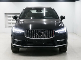 2025 Volvo XC60 II Рестайлинг 2, чёрный, 5900000 рублей, вид 2