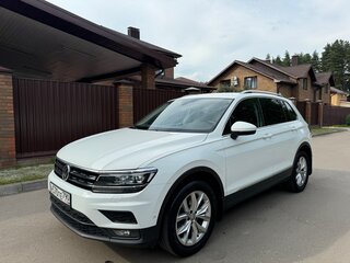 2020 Volkswagen Tiguan II, белый, 2870000 рублей, вид 1