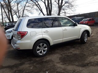 2009 Subaru Forester III, белый, 1490000 рублей, вид 5