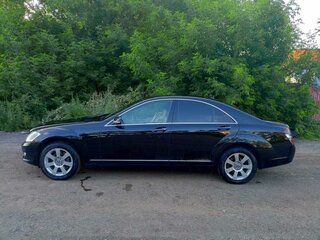 2009 Mercedes-Benz S-Класс 350 V (W221), чёрный, 1350000 рублей, вид 5