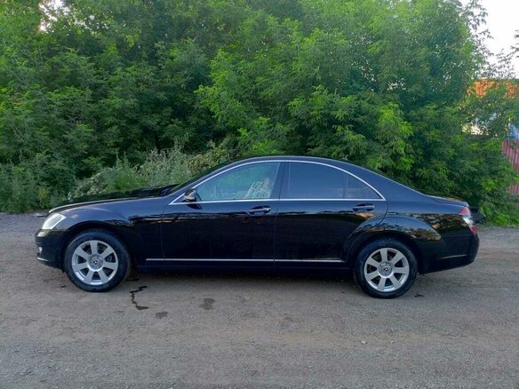 2009 Mercedes-Benz S-Класс 350 V (W221), чёрный, 1350000 рублей - вид 4