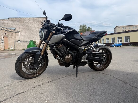 2020 Honda CB 650R, чёрный, 1000000 рублей - вид 2