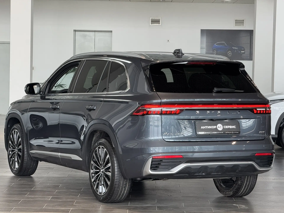 2026 Geely Monjaro I, серый, 4904990 рублей - вид 25