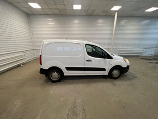 2012 Peugeot Partner II Рестайлинг, белый, 760000 рублей, вид 3