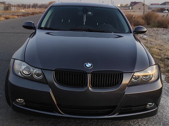 2005 BMW 3 серии 330i V (E90/E91/E92/E93), серый, 750000 рублей - вид 7