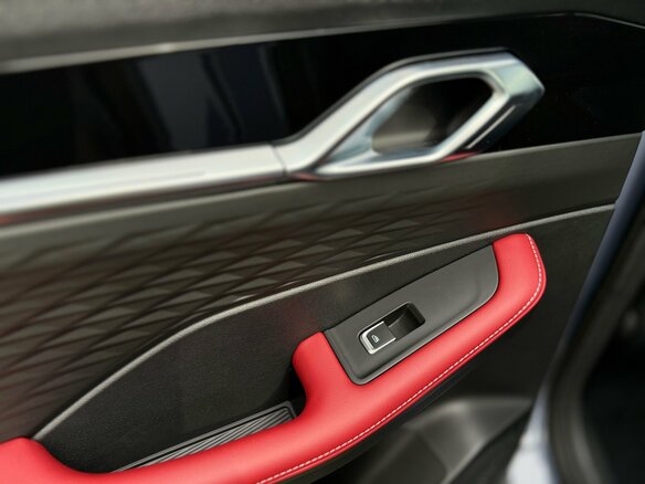 2026 Geely Coolray I Рестайлинг 2, фиолетовый, 2929990 рублей - вид 27