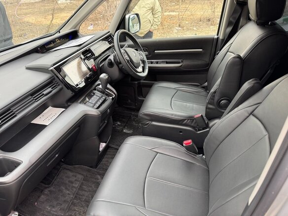 2021 Honda Stepwgn Spada V Рестайлинг, серебристый, 2270070 рублей - вид 12