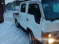 1991 Toyota HiAce, белый, 500000 рублей - вид 6