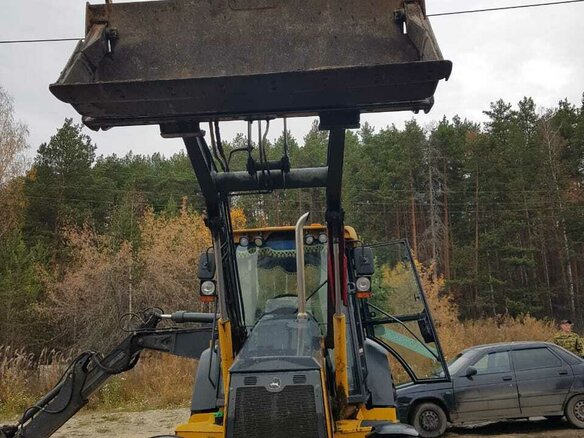 2012 John Deere 325K, жёлтый, 4400000 рублей - вид 4