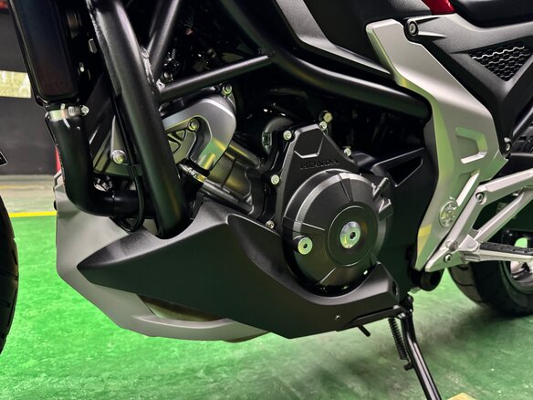 2021 Honda NC 750X, красный, 1025000 рублей - вид 23