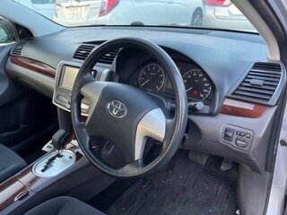 2016 Toyota Premio II (T26) Рестайлинг, серебристый, 1340000 рублей, вид 4