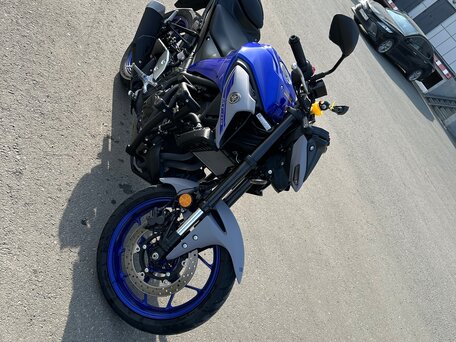 2021 Yamaha MT-03, синий, 600000 рублей, вид 1