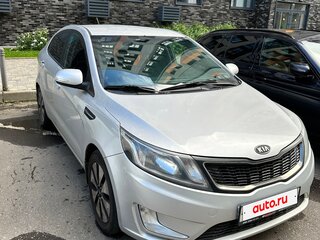 2012 Kia Rio 4-speed III, серебристый, 750000 рублей, вид 1