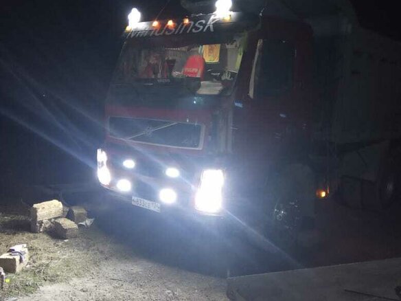 2006 Volvo FM, красный, 3200000 рублей - вид 5