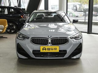 2025 BMW 2 серии 220i G42 Рестайлинг, серый, 6325000 рублей, вид 3