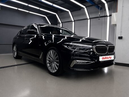 2017 BMW 5 серии 530d xDrive VII (G30/G31/G38), чёрный, 3500000 рублей, вид 2