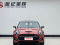 2022 Mini Clubman, пурпурный - вид 1