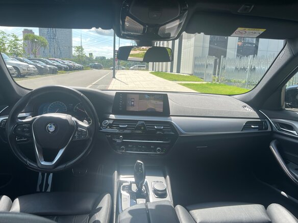2019 BMW 5 серии 523i VII (G30/G31/G38), чёрный, 3650000 рублей - вид 5