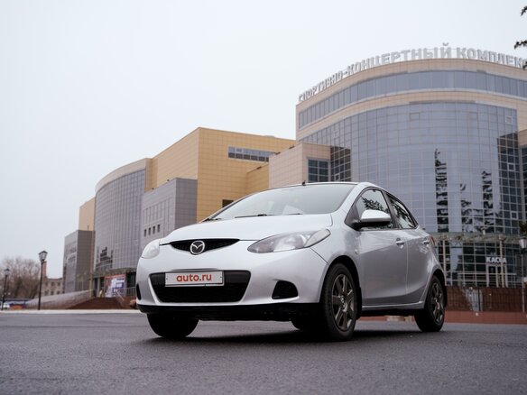 2008 Mazda 2 II (DE), серебристый - вид 6
