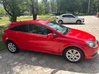 2009 Opel Astra GTC H Рестайлинг, красный, 500000 рублей, вид 5