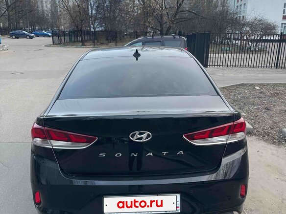 2019 Hyundai Sonata VII (LF) Рестайлинг, чёрный, 1850000 рублей - вид 7