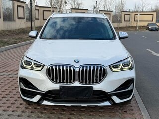 2022 BMW X1 Long 20Li sDrive II (F48) Рестайлинг, белый, 1679000 рублей, вид 2