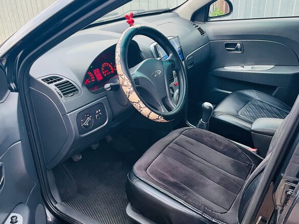 2011 Chery Bonus (A13), чёрный, 260000 рублей - вид 3