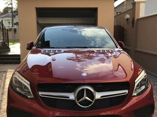 2017 Mercedes-Benz GLE Coupe 400 I (C292), красный, 5400000 рублей, вид 4
