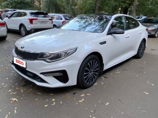 2018 Kia Optima IV Рестайлинг, белый, 1100000 рублей, вид 3