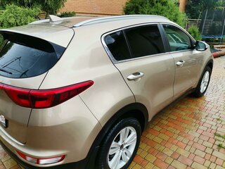 2017 Kia Sportage IV, коричневый, 1920000 рублей, вид 3