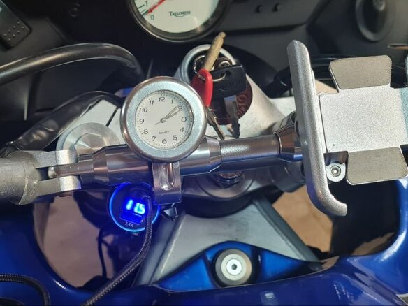 2006 Triumph Tiger 955i, синий, 425000 рублей - вид 5