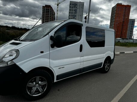 2005 Nissan Primastar, белый, 990000 рублей, вид 2