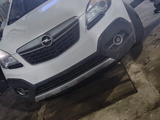 2014 Opel Mokka I, белый, 1100000 рублей, вид 2