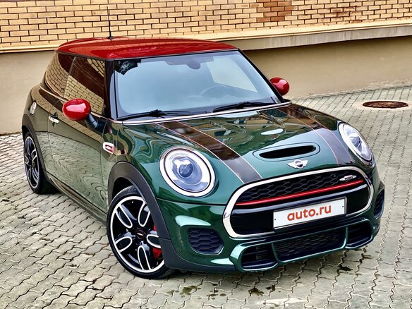 2017 Mini Hatch JCW III (F55/F56), зелёный - вид 2