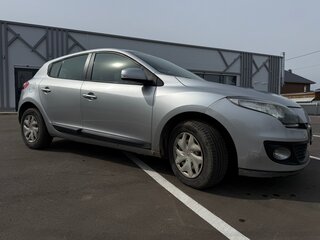2014 Renault Megane III Рестайлинг, серый, 690000 рублей, вид 2