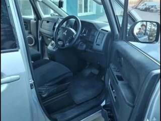 2010 Mitsubishi Delica D:5 I, серебристый, 1900000 рублей, вид 5