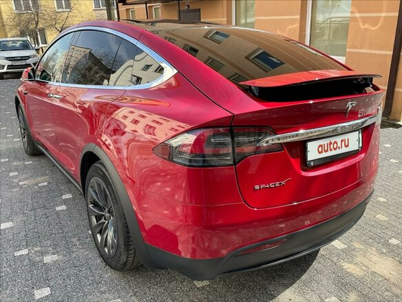 2020 Tesla Model X Long Range Plus I, красный, 6800000 рублей - вид 6